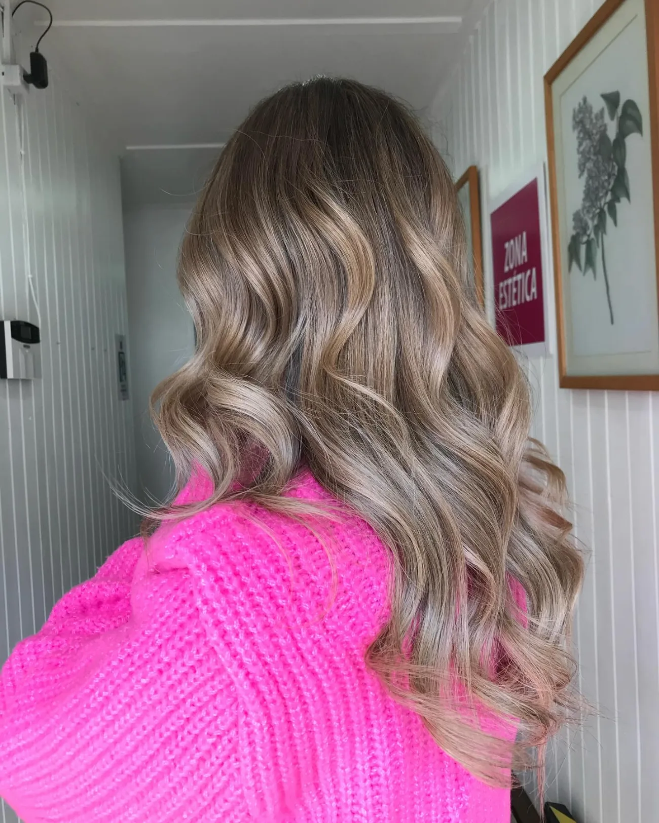 Balayage rubio realizado en Zona Estética Valdivia